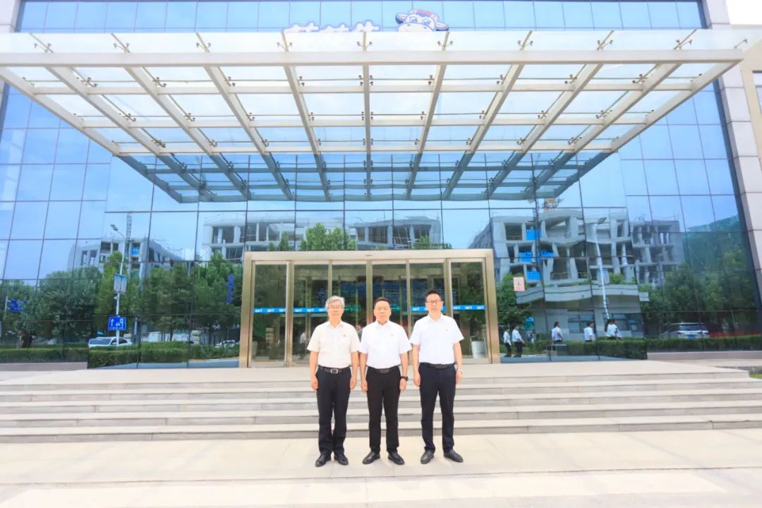 中國共產黨河南花花牛乳業(yè)集團股份有限公司第二屆委員會第二次黨員大會勝利召開