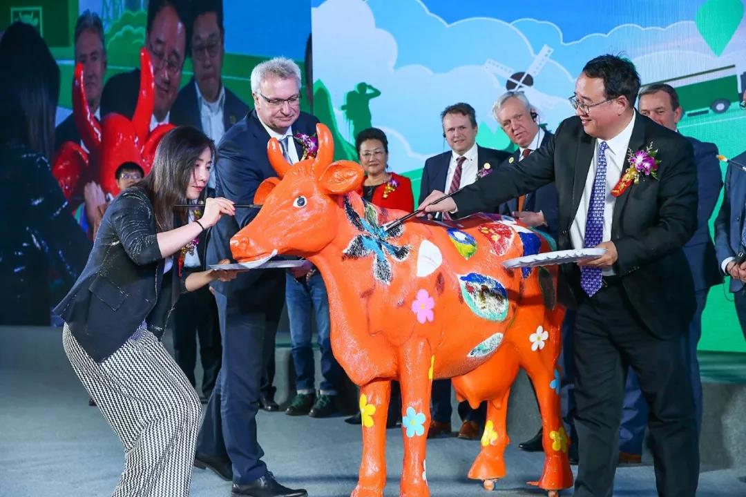 SDDDC走進(jìn)河南，看看花花牛的國(guó)際范兒！