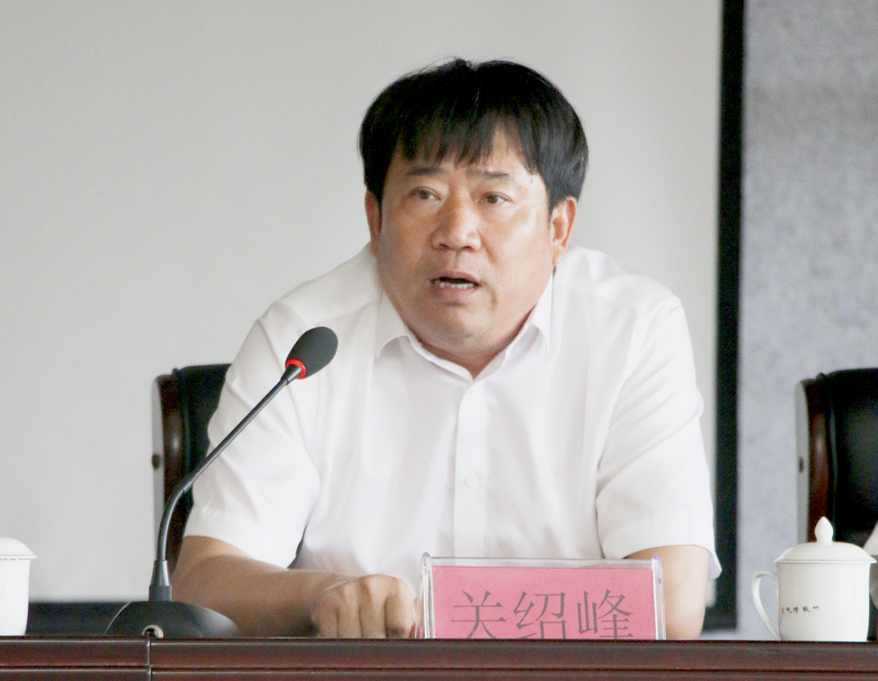 揚(yáng)帆再起航 | 花花牛乳業(yè)集團(tuán)養(yǎng)殖、飼料事業(yè)部2019上半年總結(jié)表彰暨下半年工作部署大會(huì)隆重召開