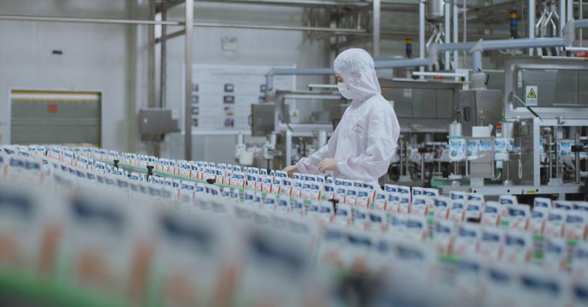 又雙叒叕獲獎(jiǎng)啦！花花牛榮獲“乳品質(zhì)量安全管理 優(yōu)秀企業(yè)”