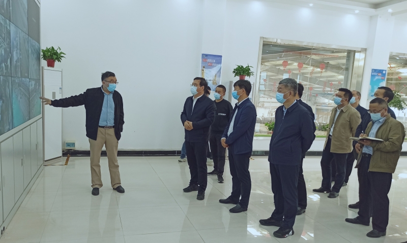 駐馬店市委副書記、市長(zhǎng)李躍勇一行 蒞臨花花牛乳業(yè)集團(tuán)新蔡豫信瑞亞牧場(chǎng)調(diào)研