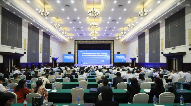 國企擔(dān)當(dāng) | 花花牛乳業(yè)集團(tuán)斬獲“2023河南社會責(zé)任企業(yè)”推選活動兩項(xiàng)大獎(jiǎng)??！